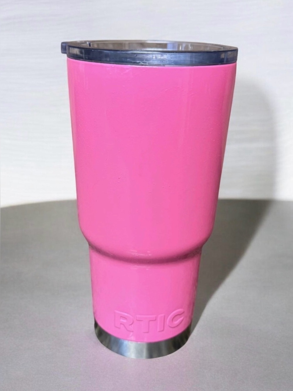 RTIC Pink 20 oz Tumbler - Drink Thru Lid